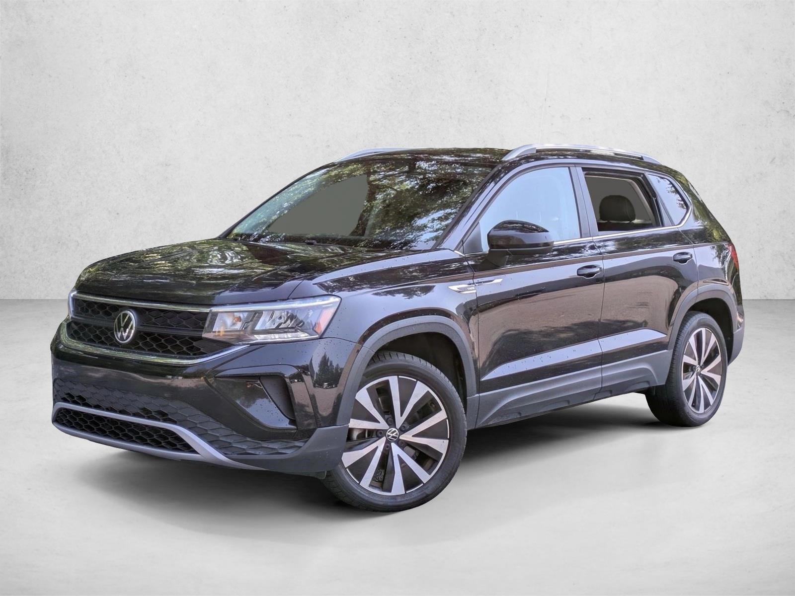 Thumbnail: 2022 Volkswagen Taos - 1
