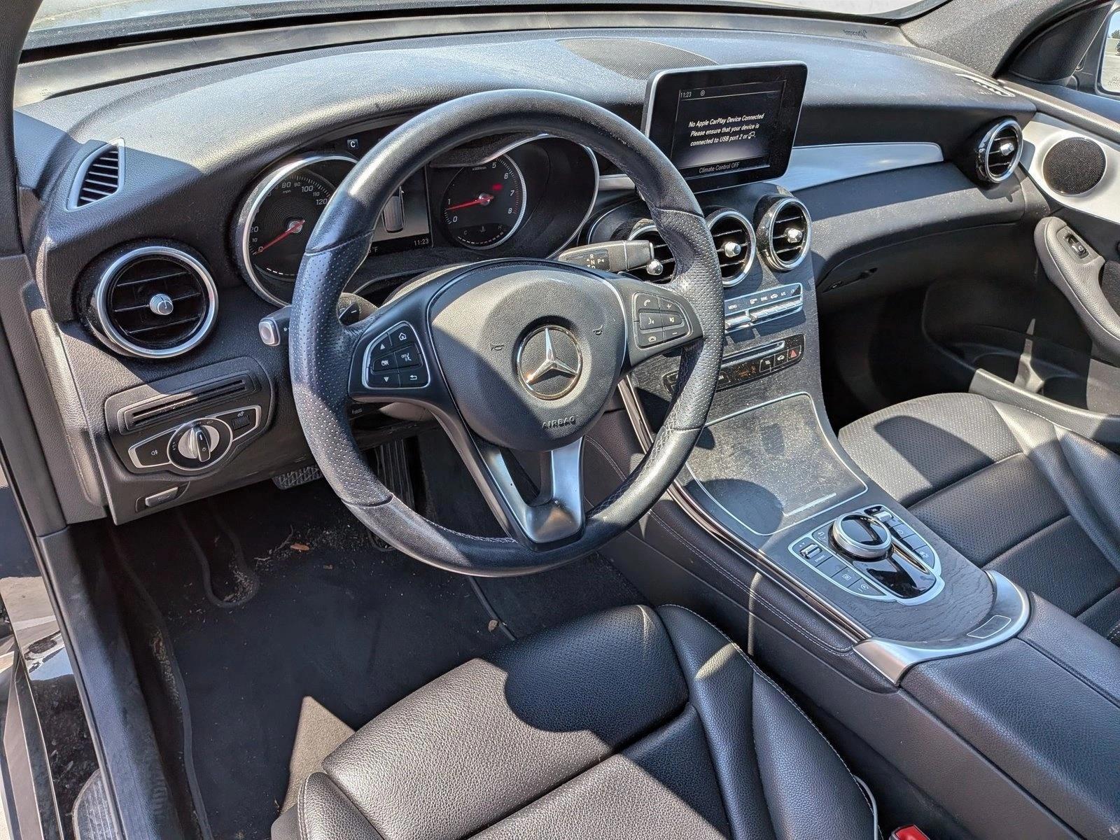 Thumbnail: 2019 Mercedes-Benz GLC - 3