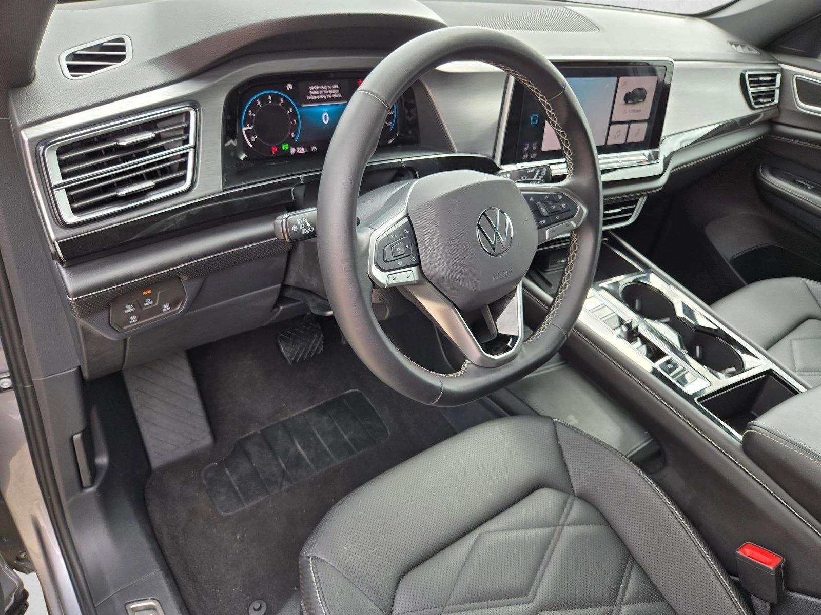 Thumbnail: 2025 Volkswagen Atlas - 3