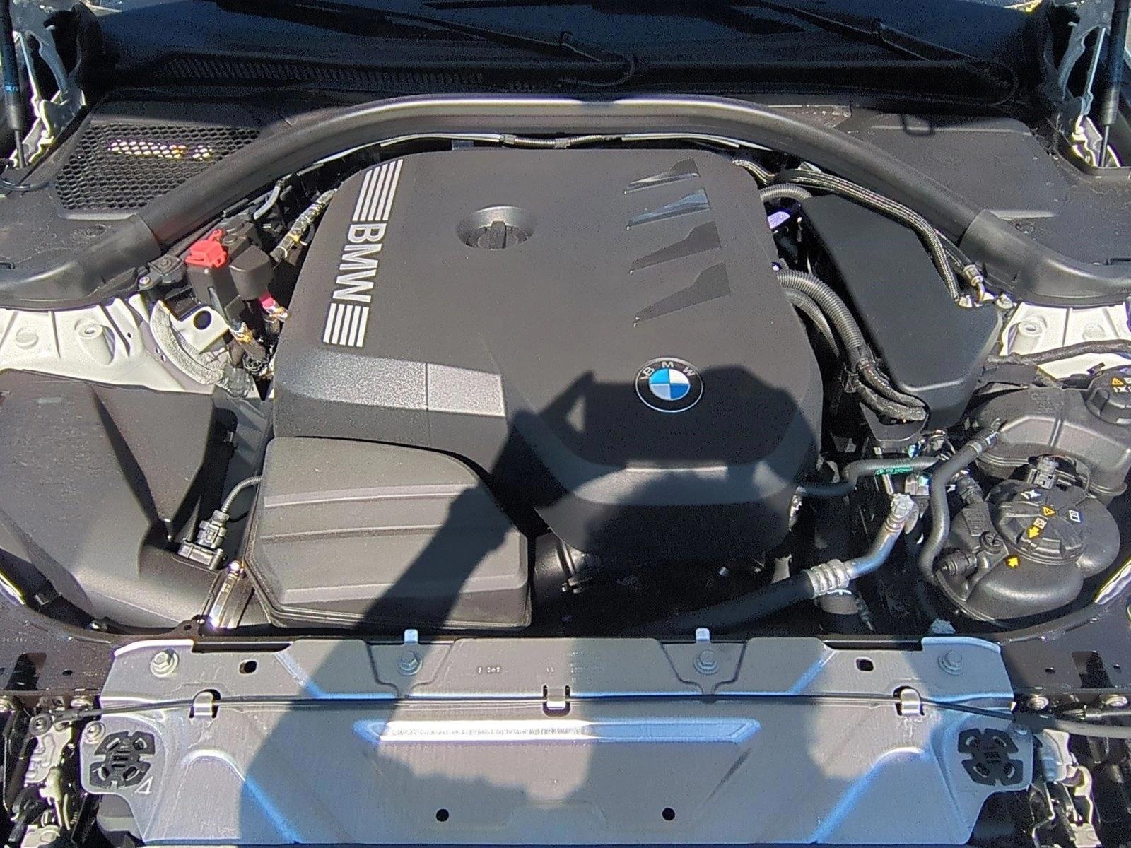 2026 BMW 3 Series 330i - Photo 15