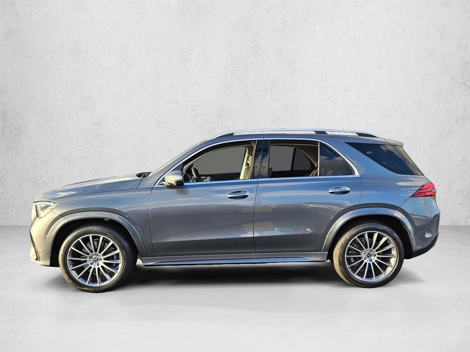 Thumbnail: 2026 Mercedes-Benz GLE - 2