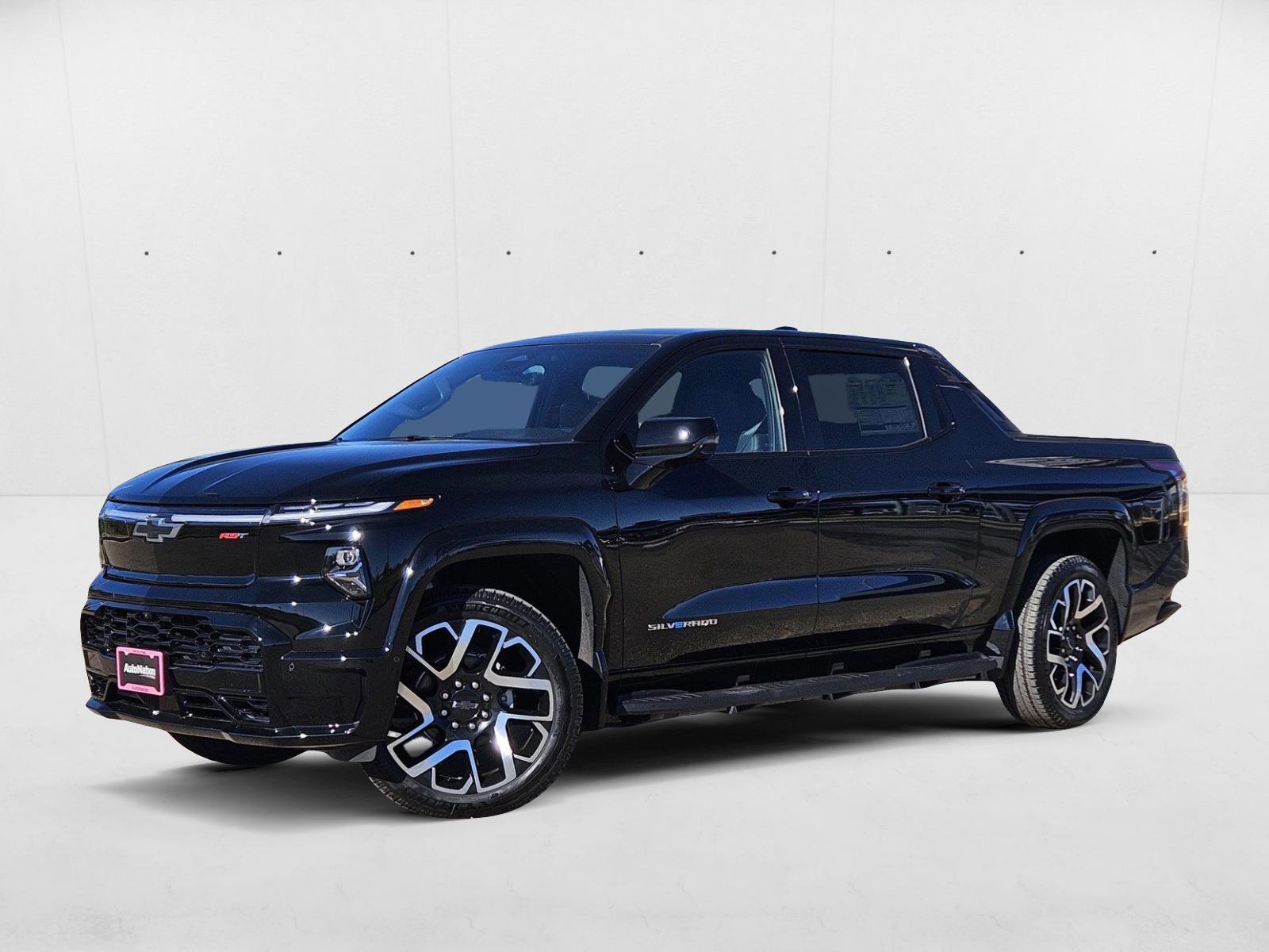 Thumbnail: 2024 Chevrolet Silverado EV - 1