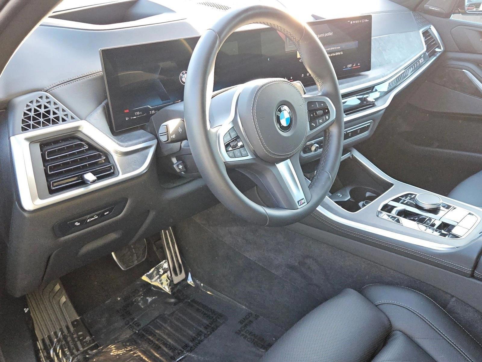 Thumbnail: 2026 BMW X5 - 3