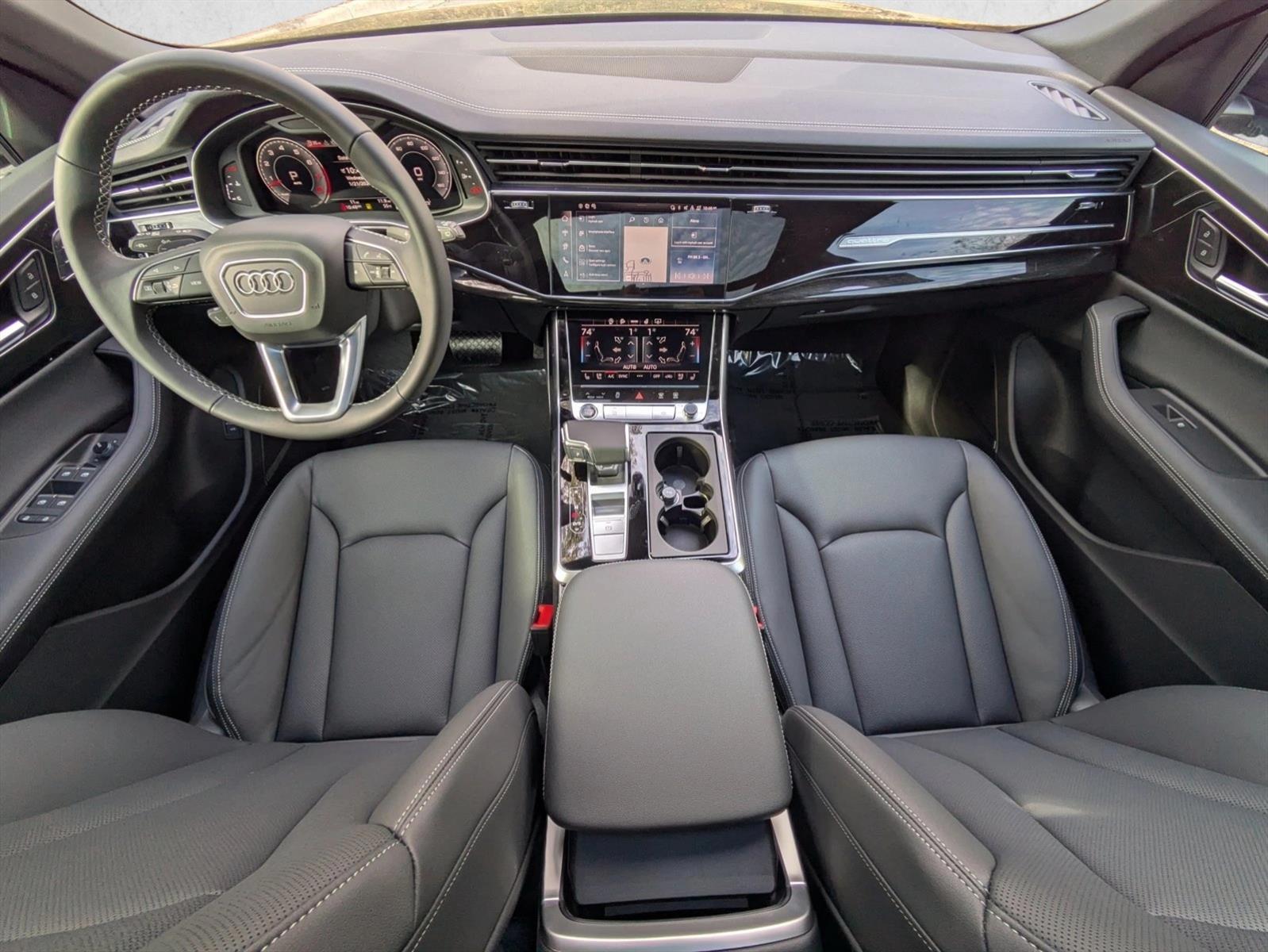Thumbnail: 2026 Audi Q8 - 3