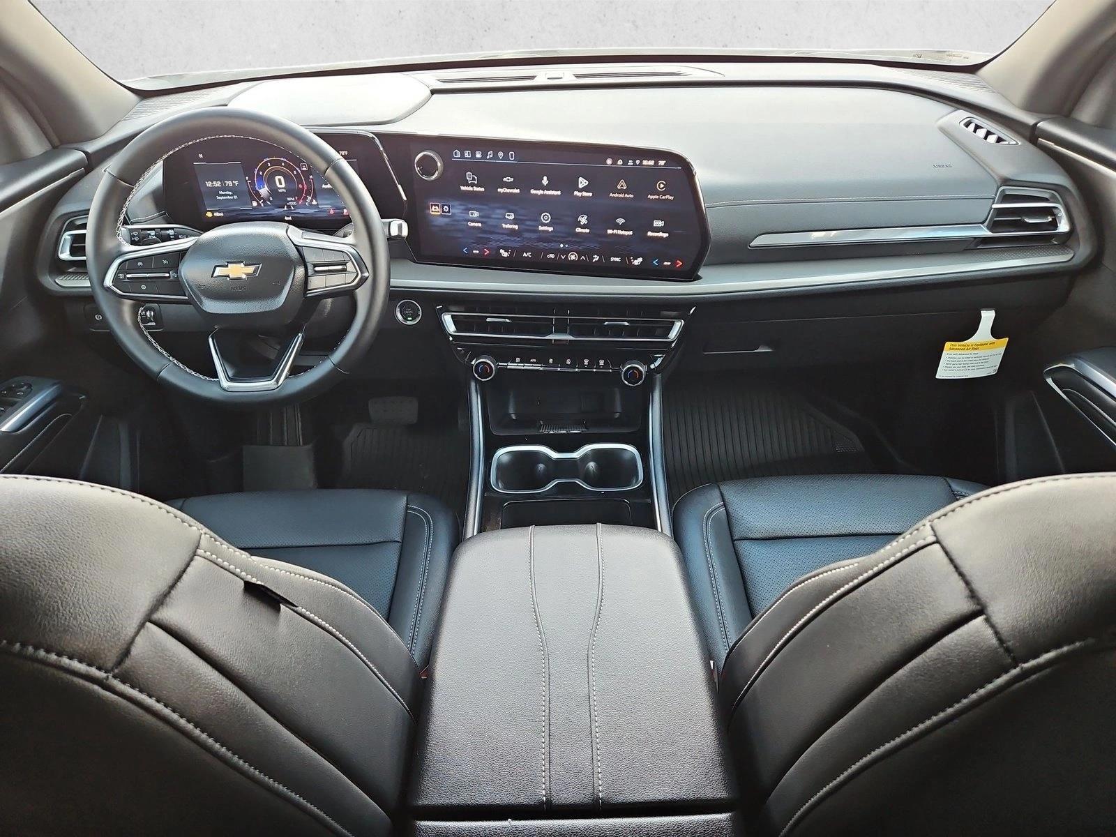 Thumbnail: 2027 Chevrolet Traverse - 4