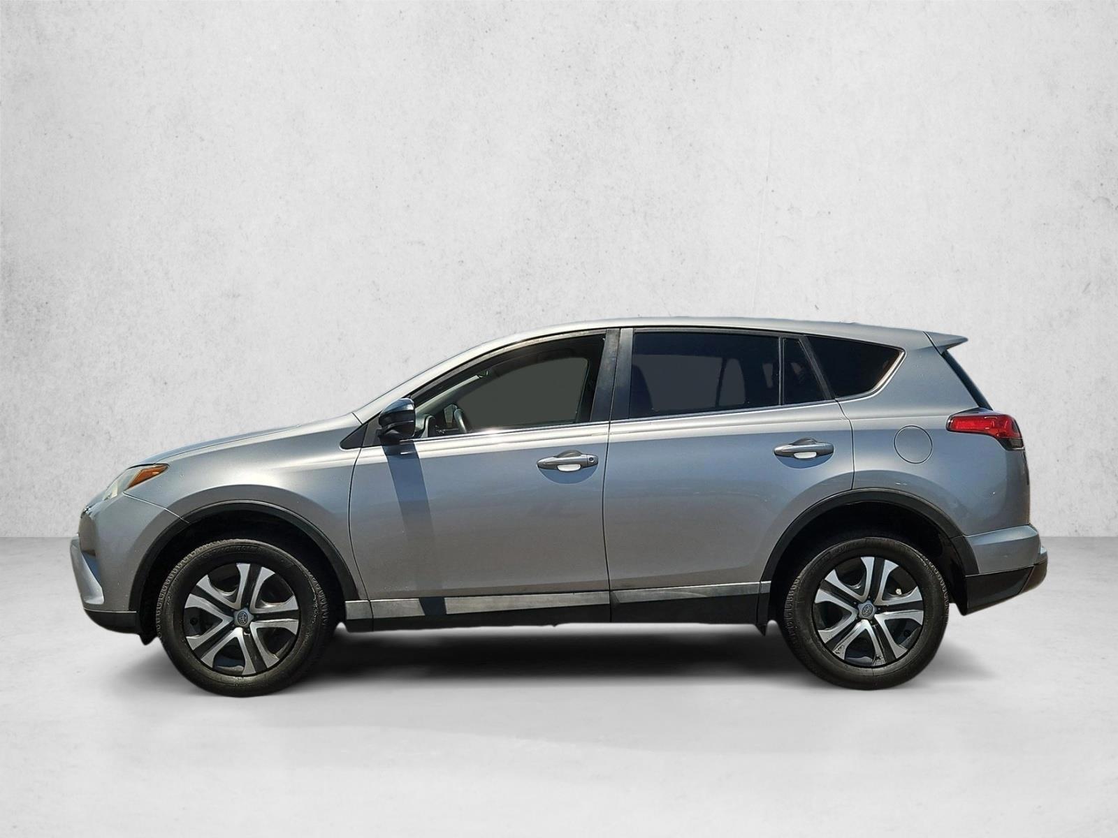 Thumbnail: 2018 Toyota RAV4 - 2