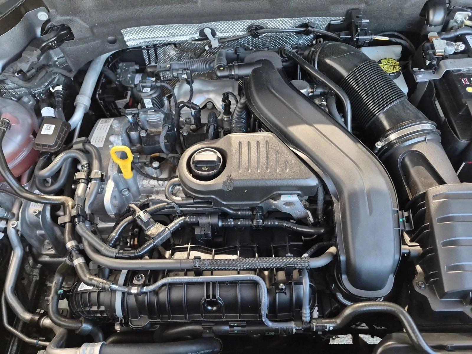 2024 Volkswagen Taos SE - Photo 22