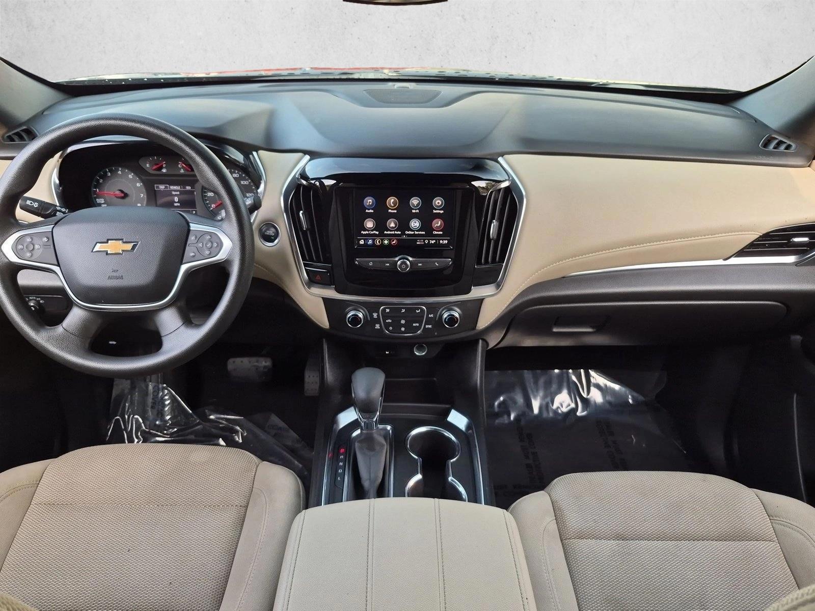 Thumbnail: 2023 Chevrolet Traverse - 4