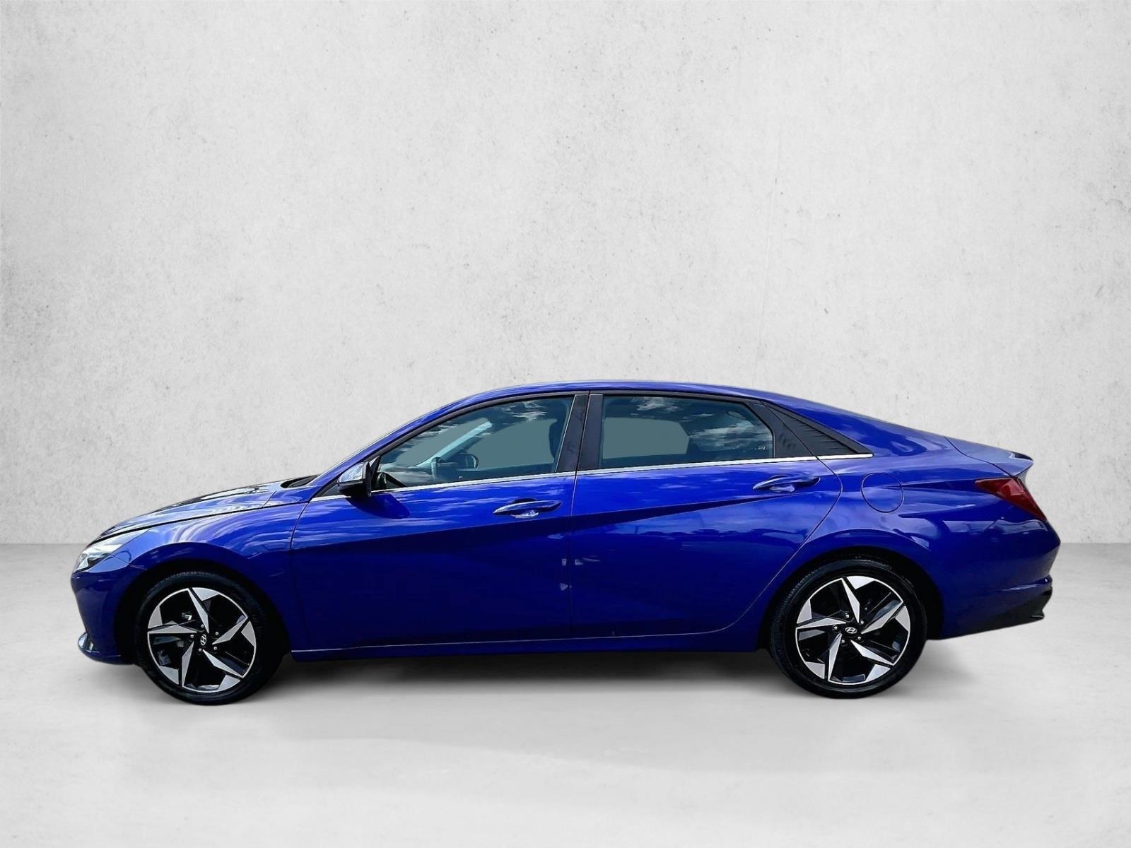 2023 Hyundai Elantra Limited - Photo 6