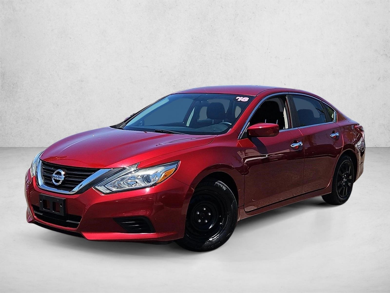 Thumbnail: 2018 Nissan Altima - 1