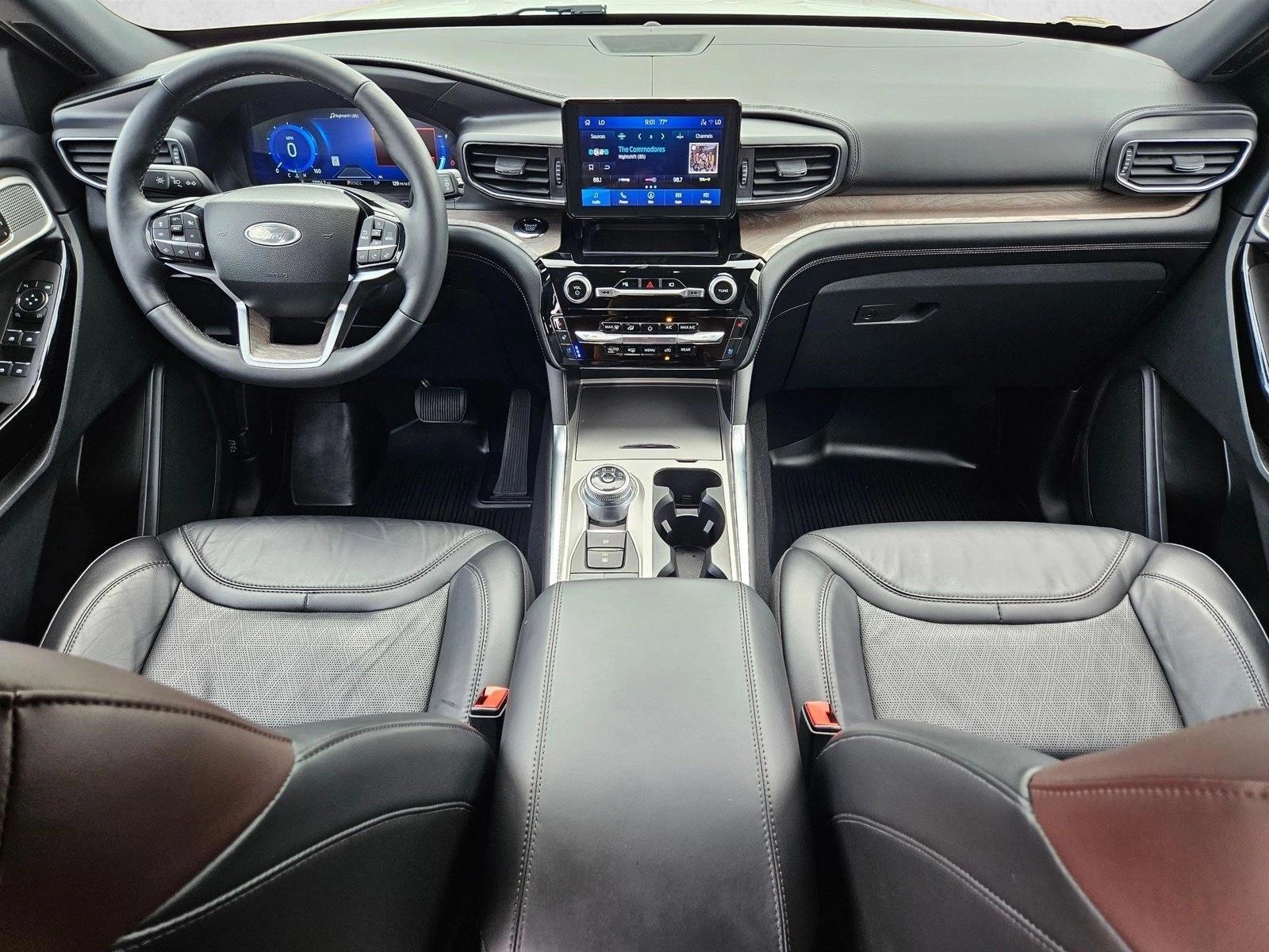 Thumbnail: 2023 Ford Explorer - 4