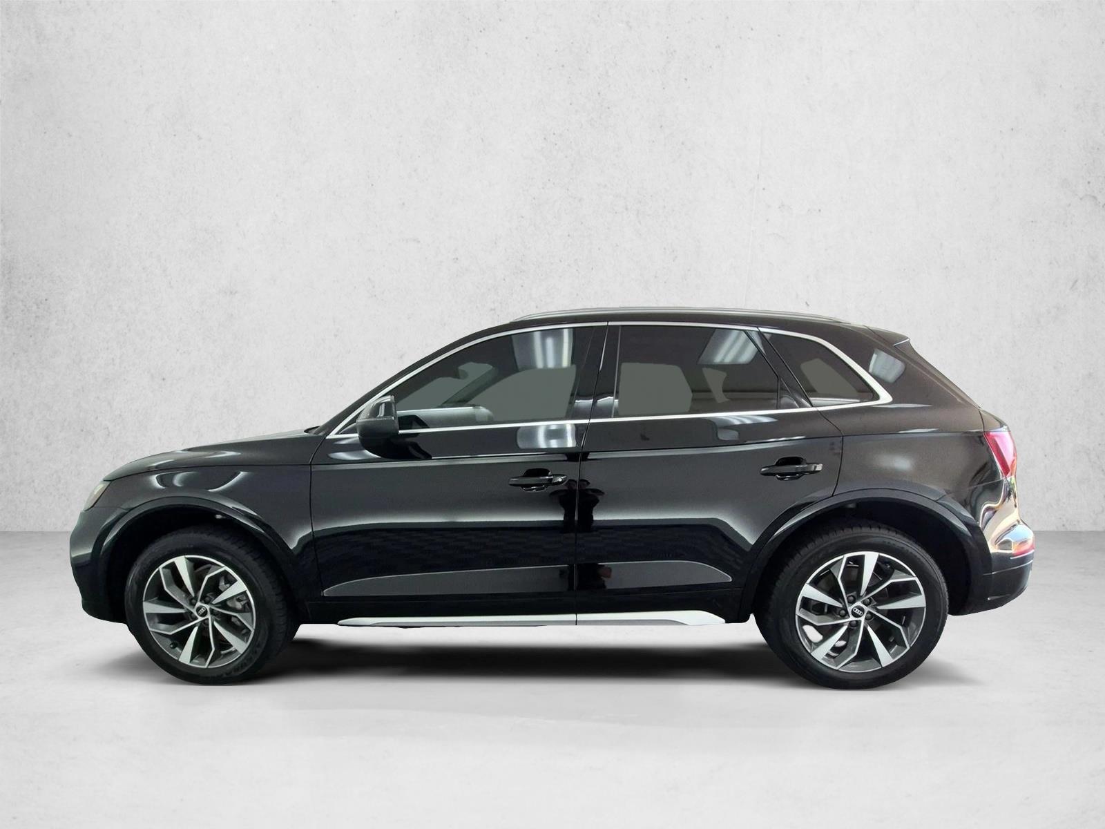 Thumbnail: 2021 Audi Q5 - 2