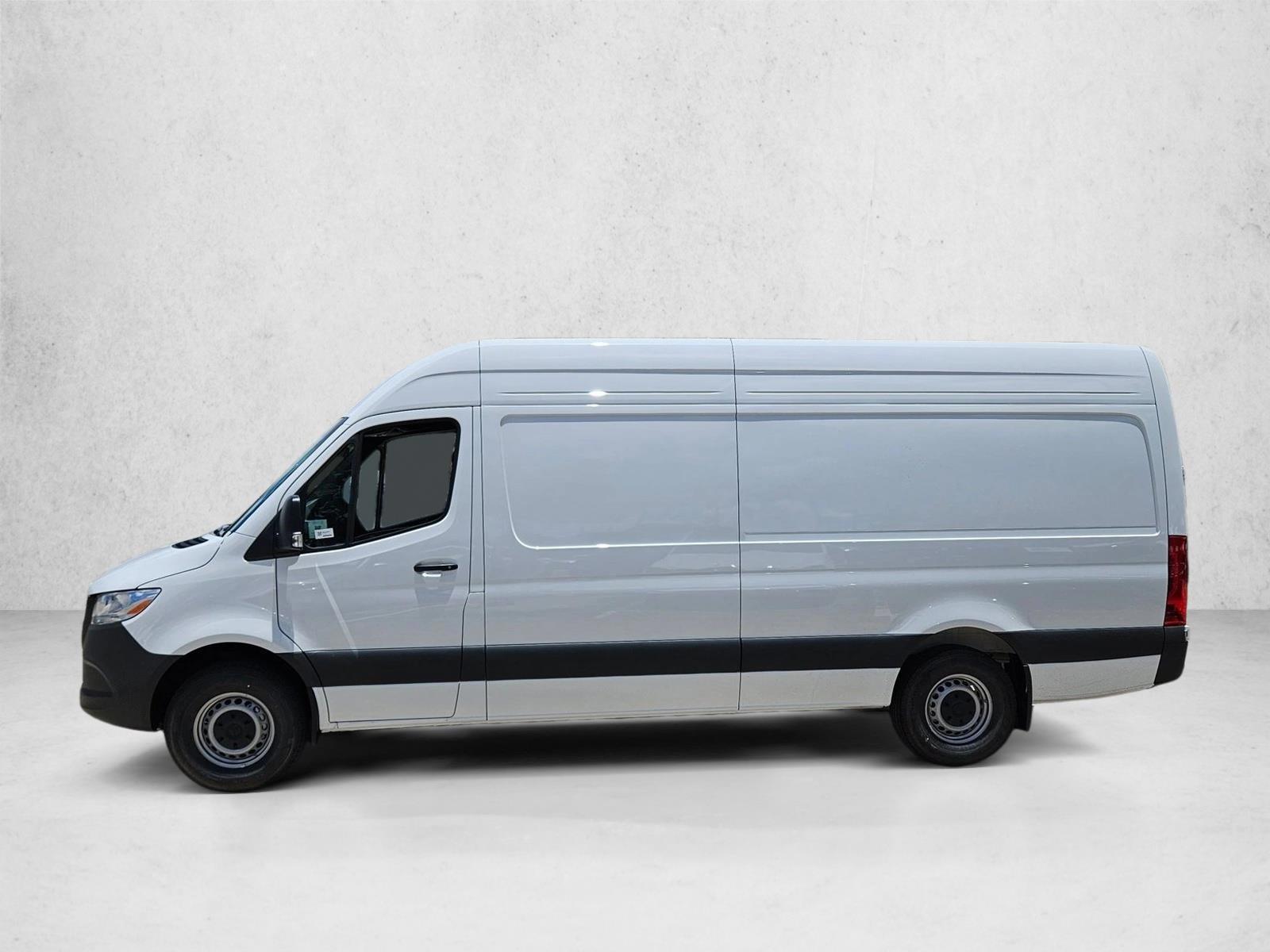 Thumbnail: 2026 Mercedes-Benz Sprinter - 2