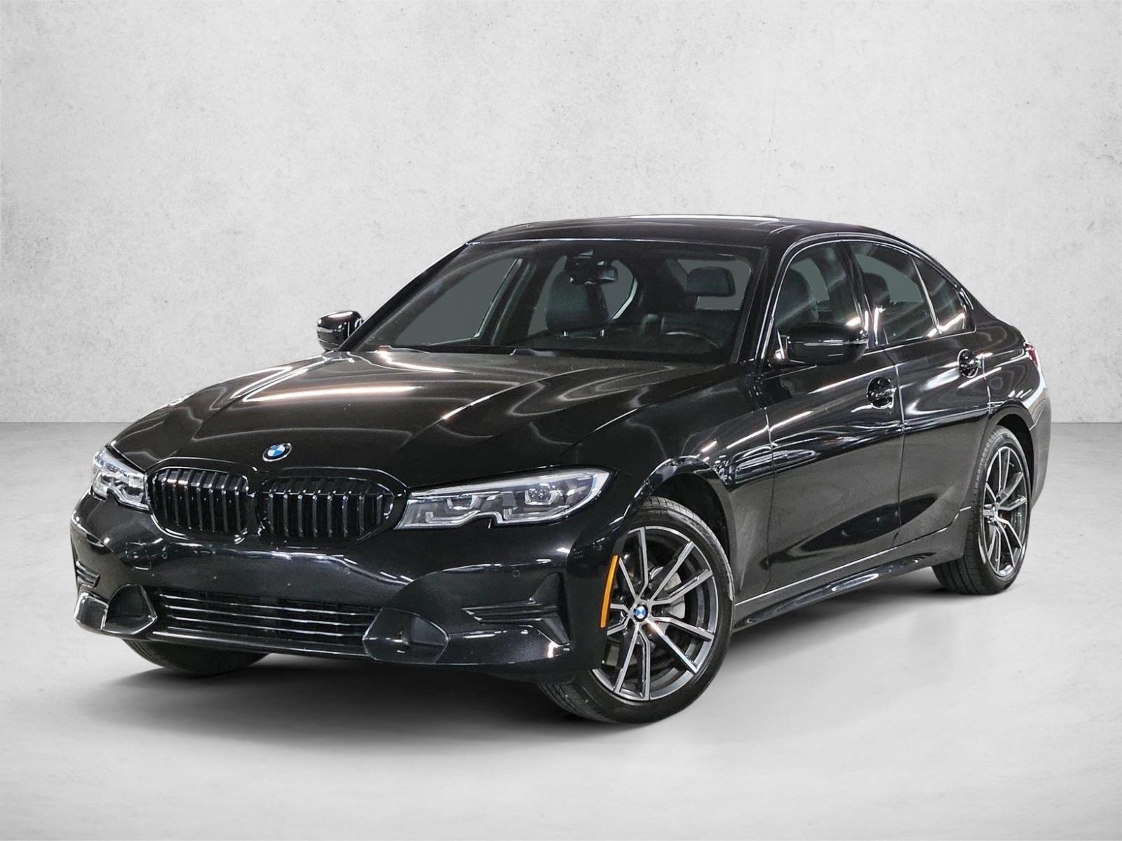 Thumbnail: 2022 BMW 3 Series - 1