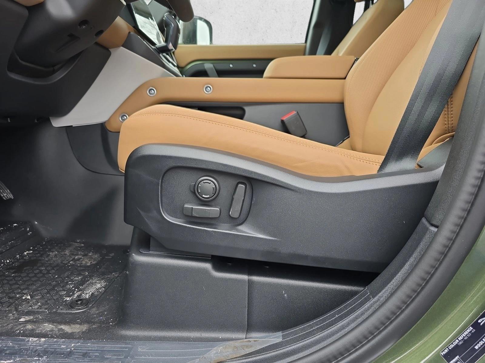 Thumbnail: 2026 Land Rover Defender - 5