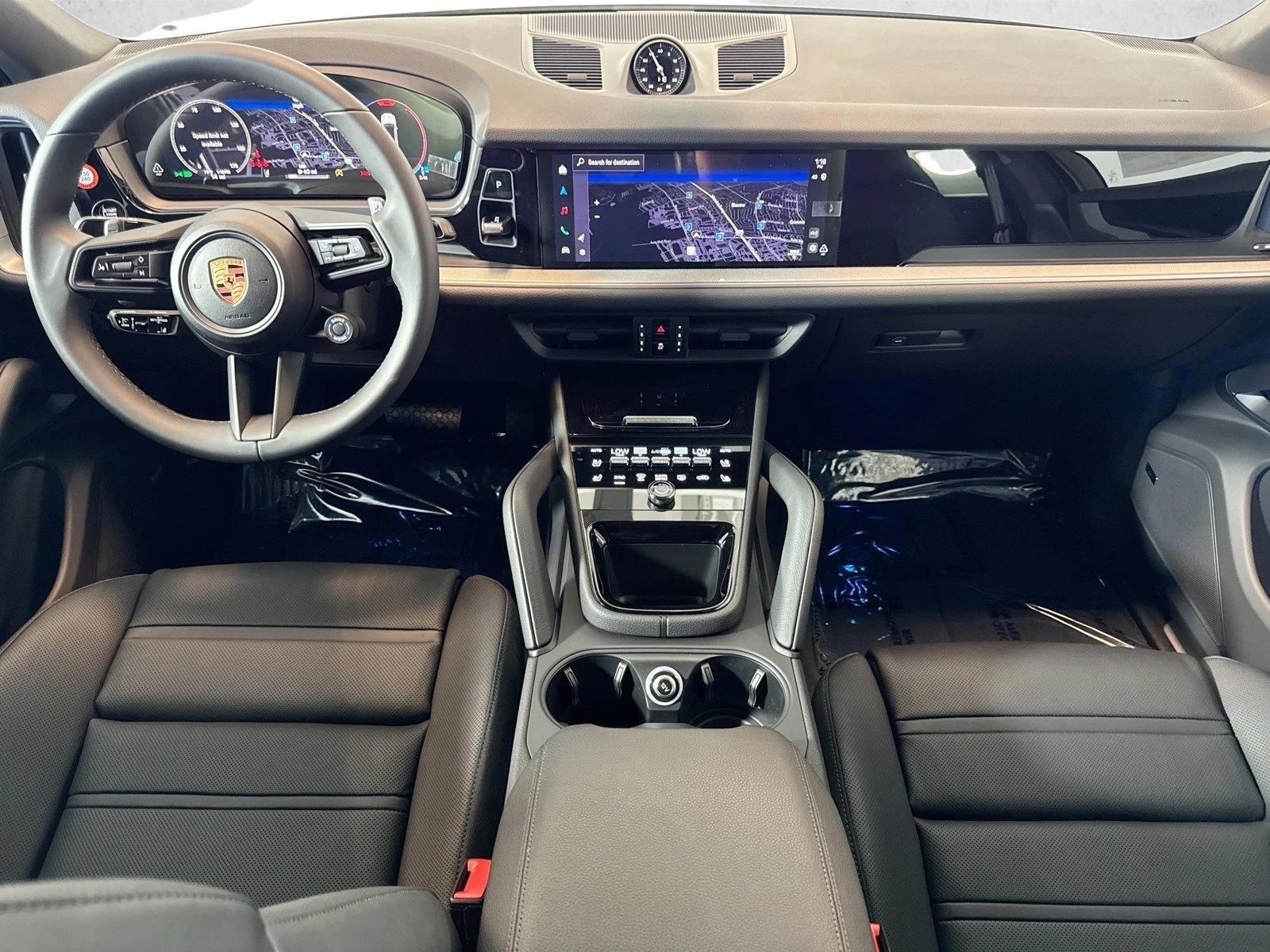 Thumbnail: 2026 Porsche Cayenne - 4