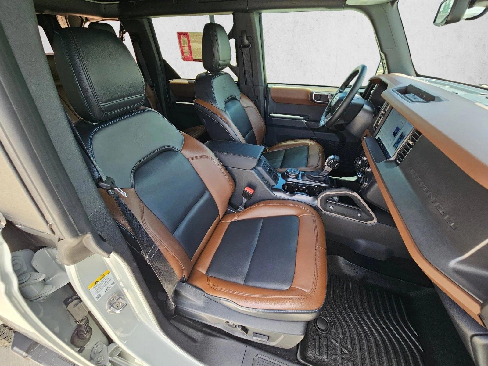 2024 Ford Bronco 4-Door Outer Banks - Photo 19
