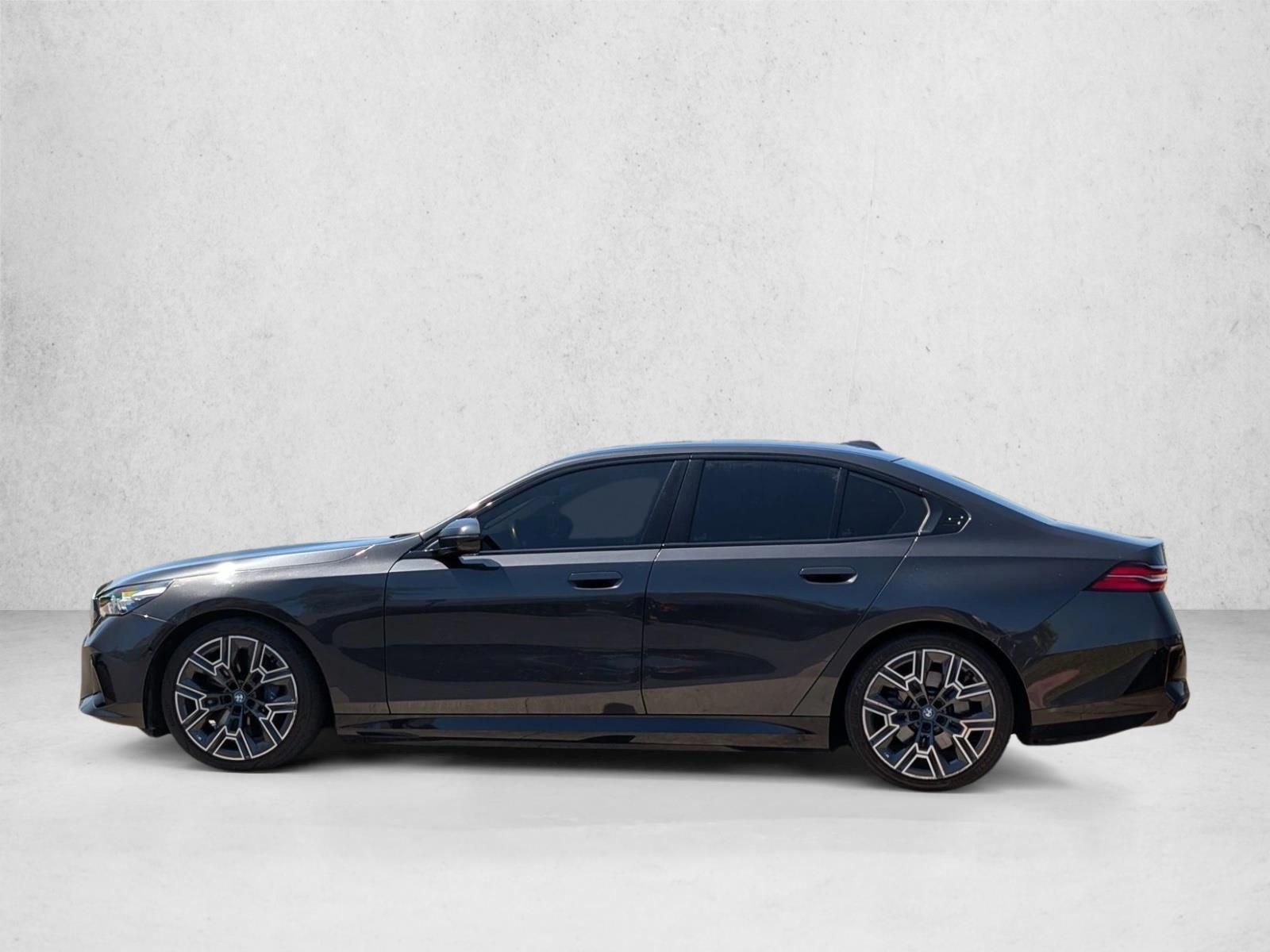 Thumbnail: 2024 BMW i5 - 2