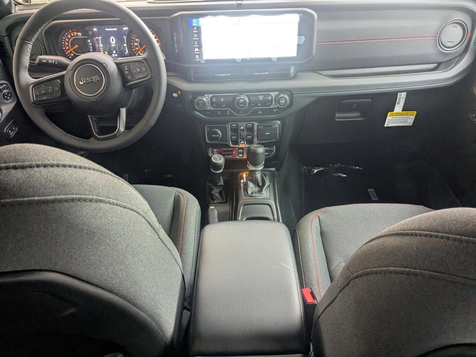 Thumbnail: 2026 Jeep Gladiator - 3