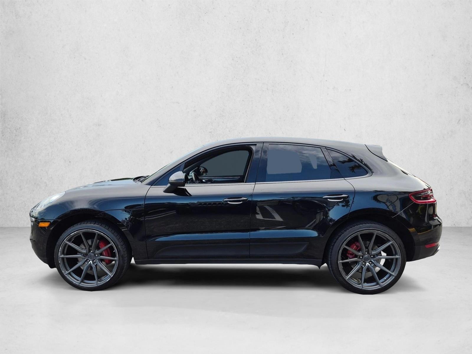 Thumbnail: 2018 Porsche Macan - 2