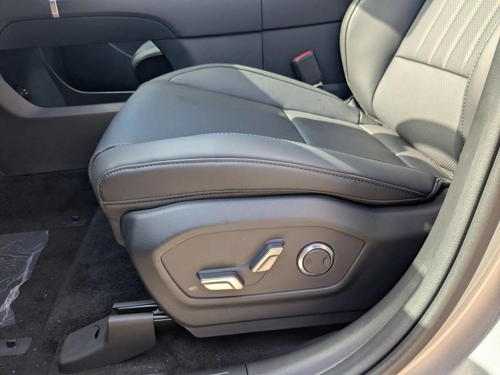 Thumbnail: 2026 Hyundai Santa Fe - 4