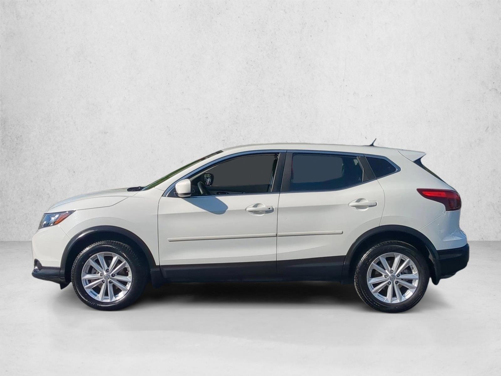 Thumbnail: 2018 Nissan Rogue Sport - 2