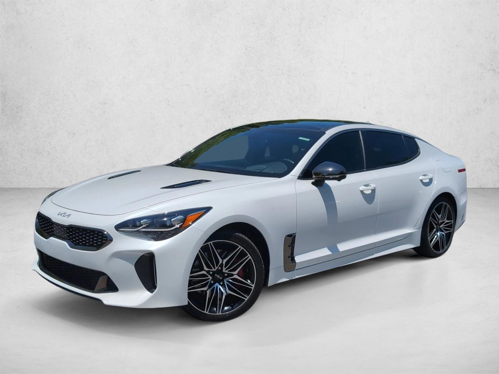 Thumbnail: 2023 Kia Stinger - 1