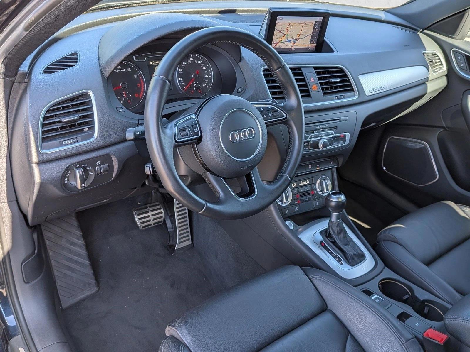 Thumbnail: 2015 Audi Q3 - 3