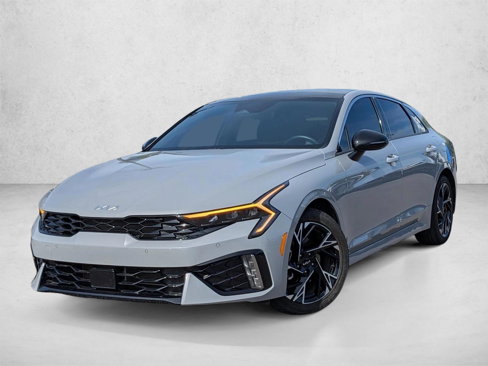Thumbnail: 2025 Kia K5 - 1