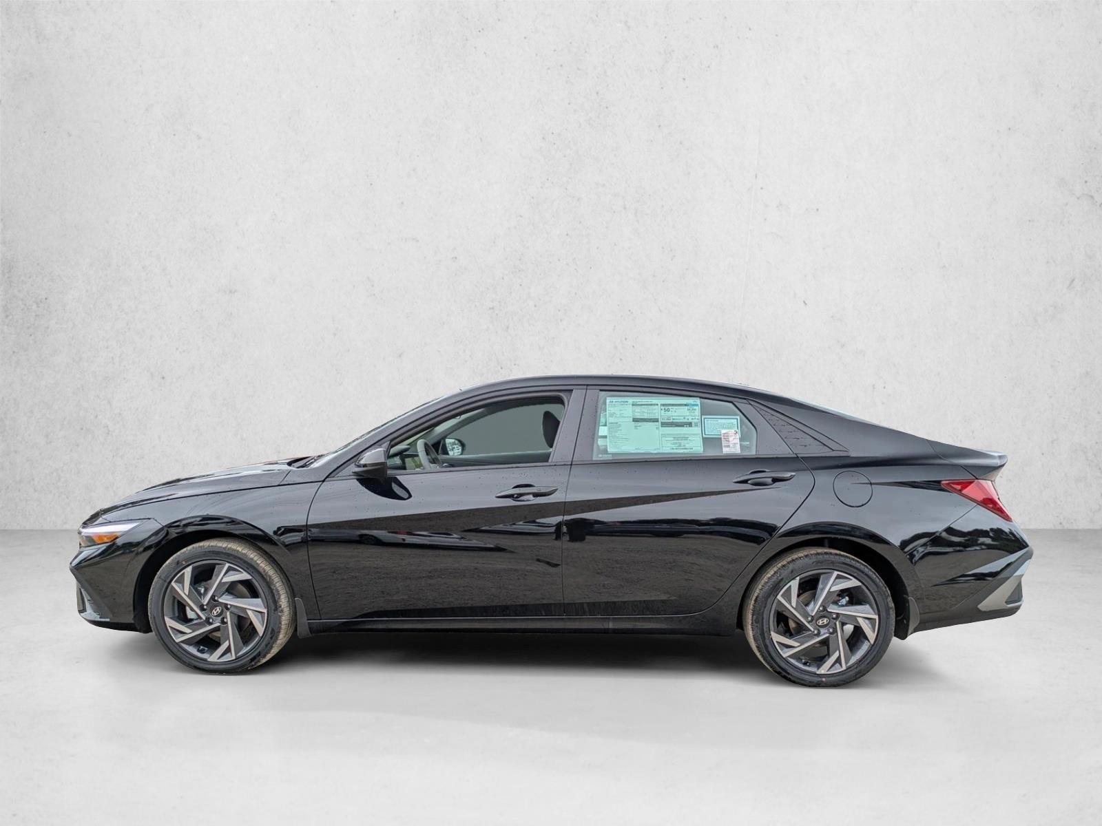 Thumbnail: 2025 Hyundai Elantra - 2
