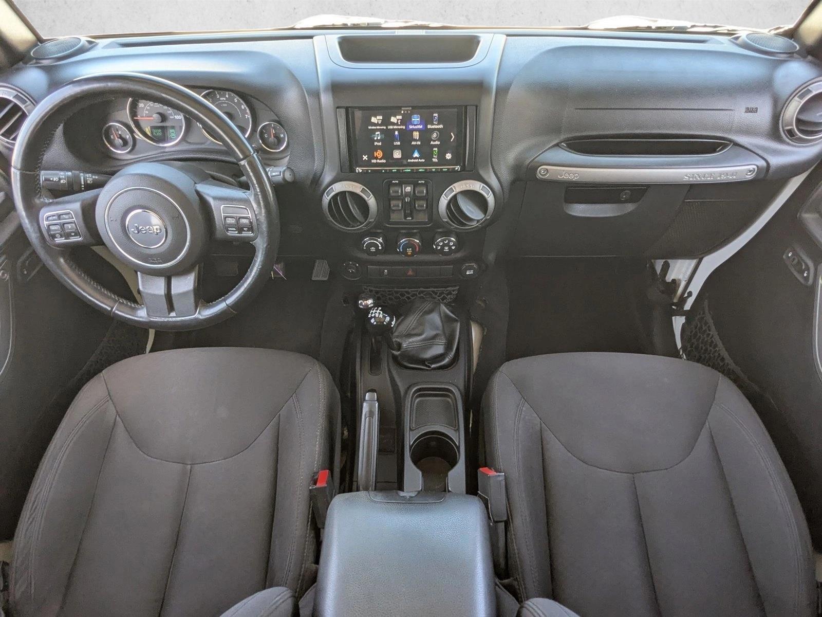 Thumbnail: 2016 Jeep Wrangler - 3