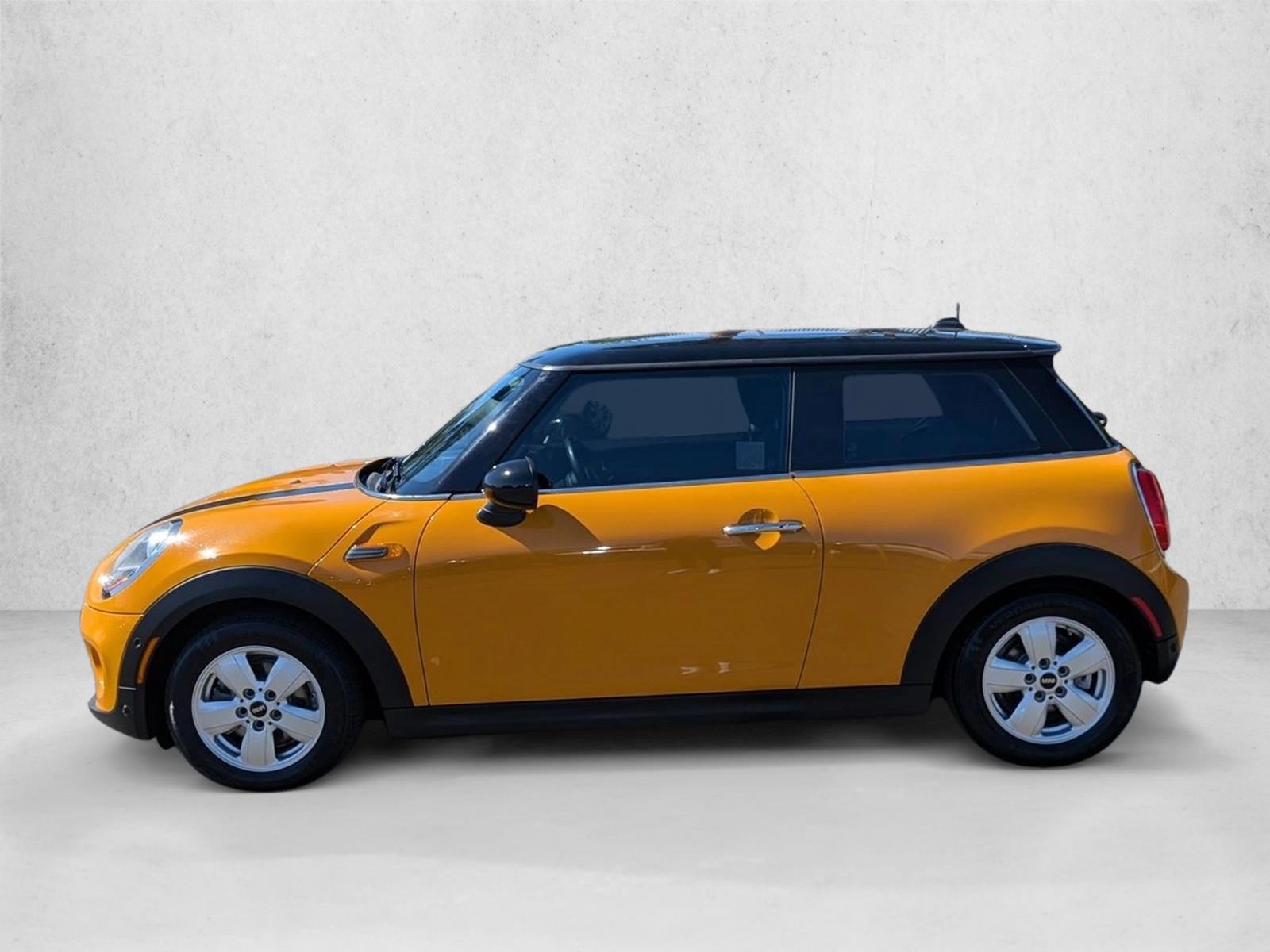 Thumbnail: 2018 MINI Cooper Hardtop - 2