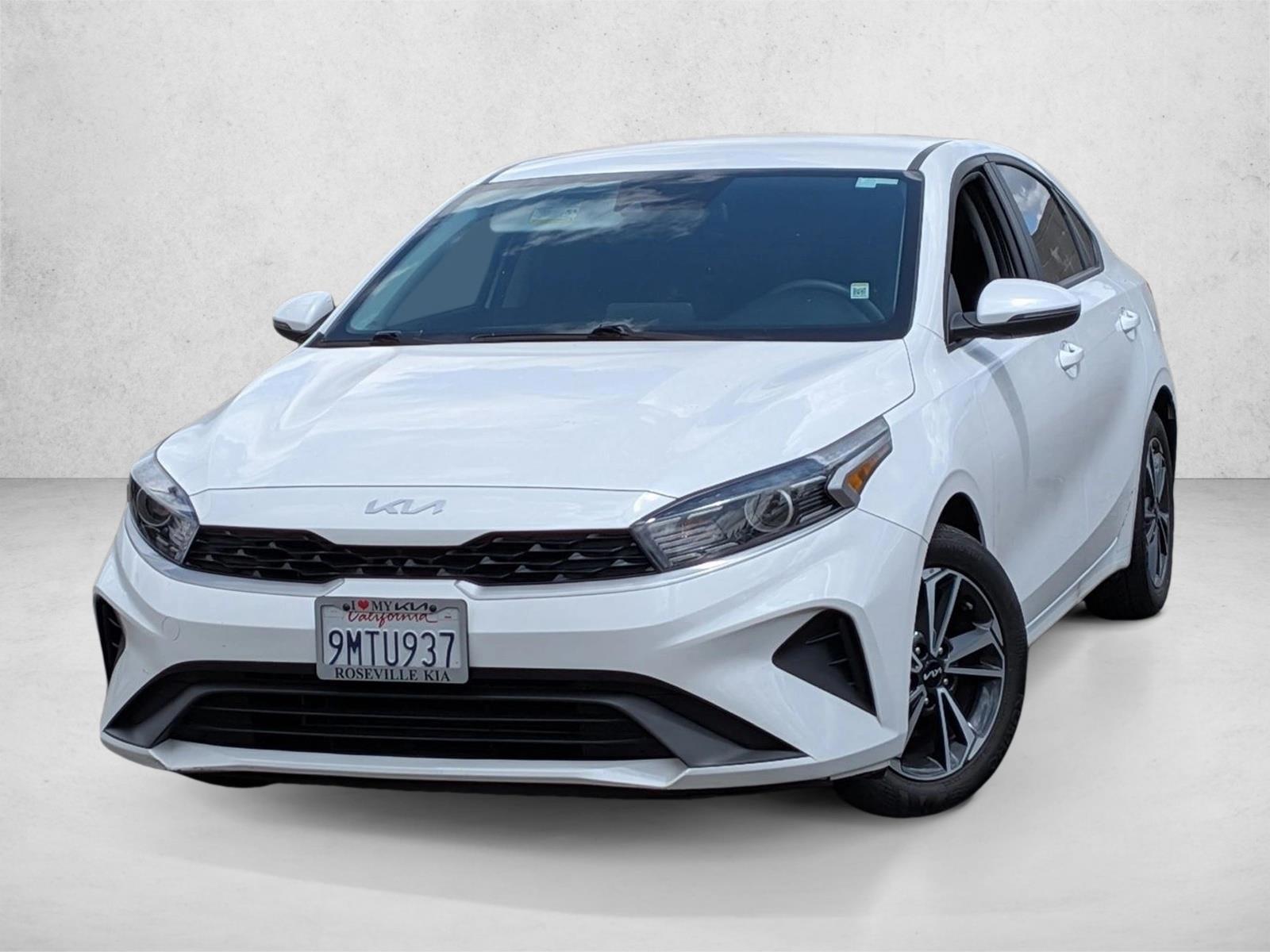 Thumbnail: 2024 Kia Forte - 1