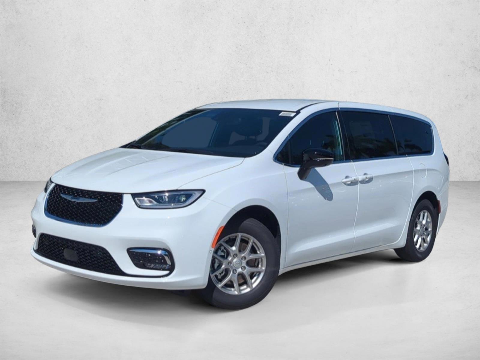 Thumbnail: 2026 Chrysler Pacifica - 1