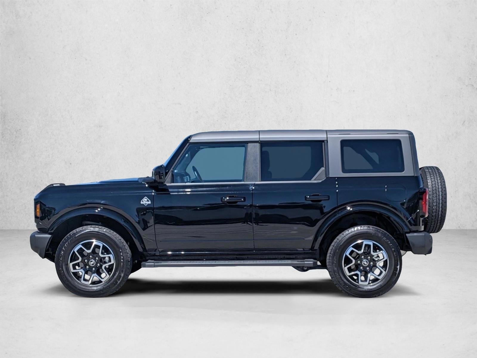 Thumbnail: 2023 Ford Bronco - 2