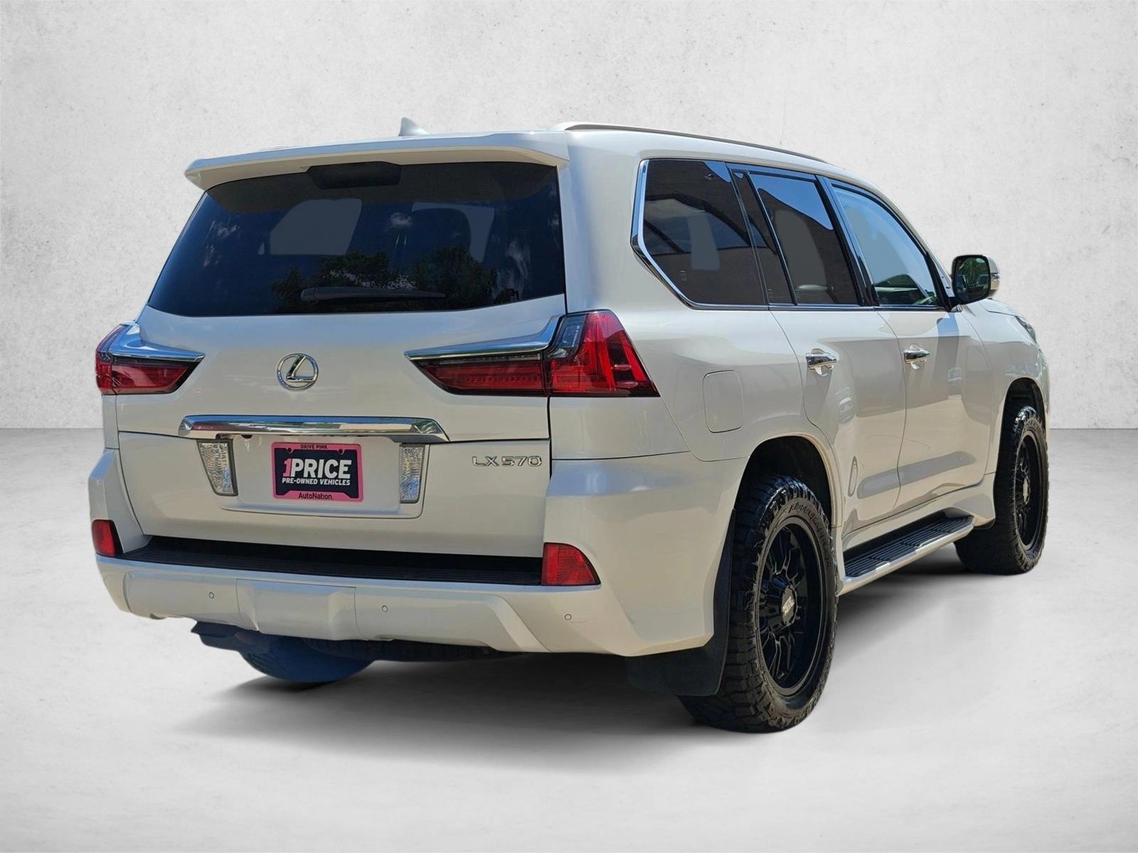 2016 Lexus LX 570