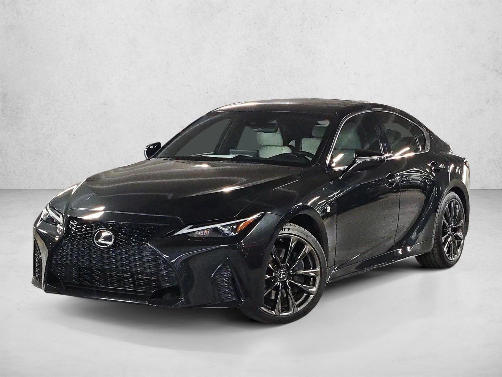 2021 Lexus IS