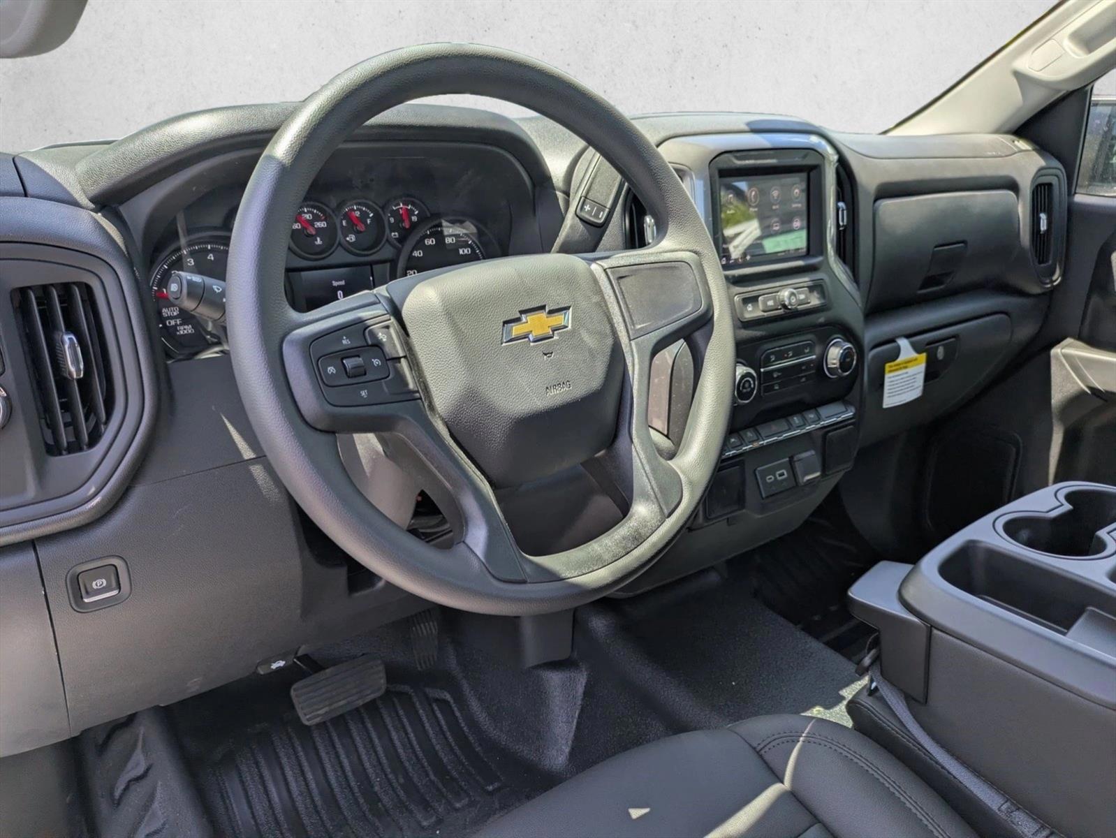 Thumbnail: 2026 Chevrolet Silverado 1500 - 3