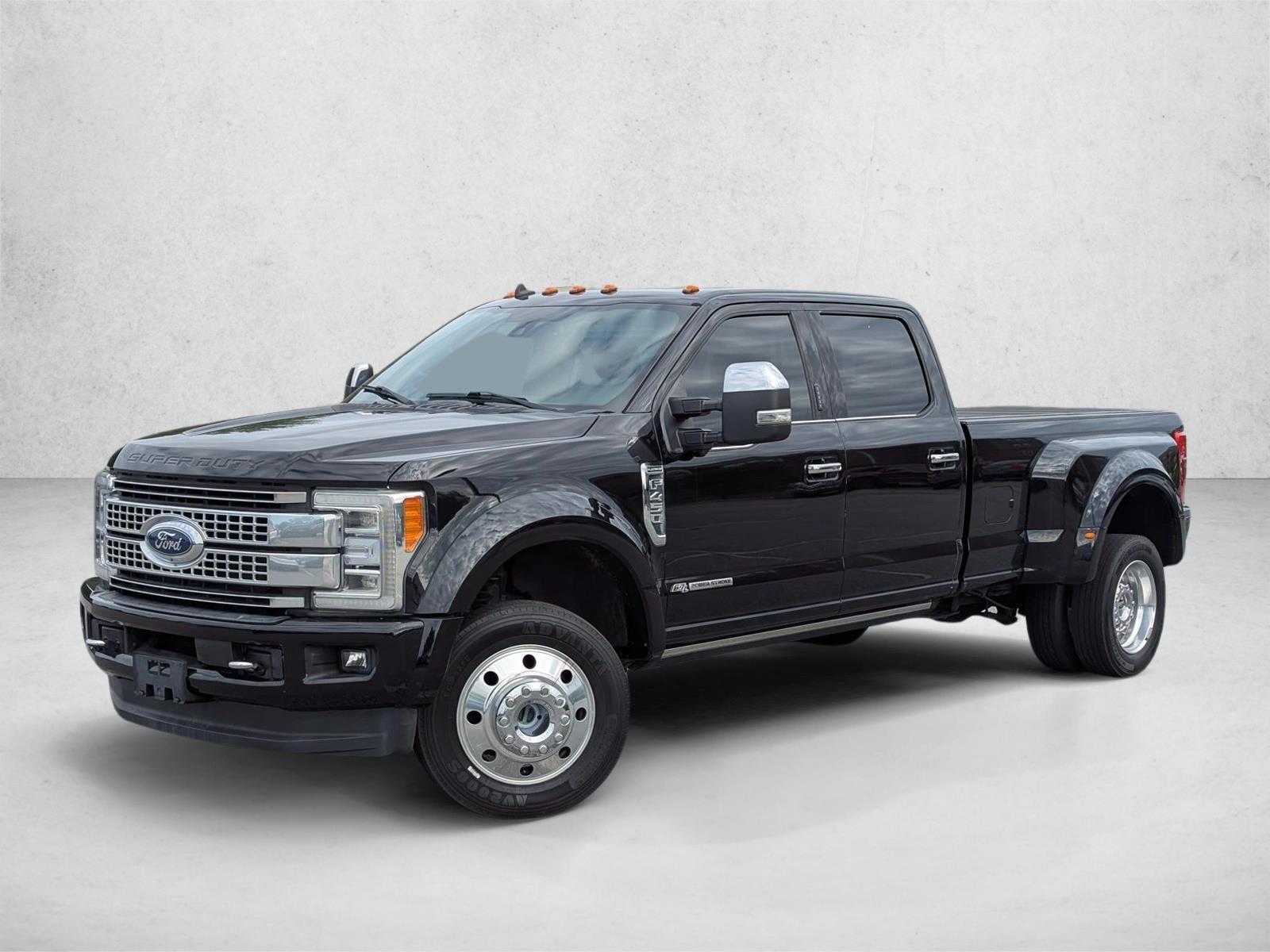 Thumbnail: 2019 Ford F-450 - 1