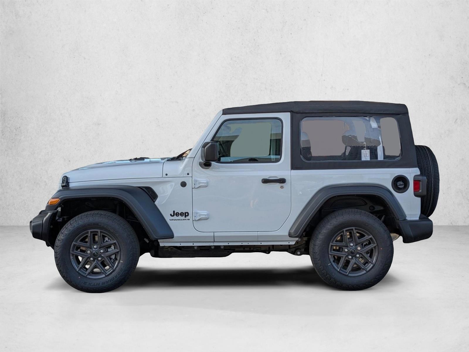 Thumbnail: 2026 Jeep Wrangler - 2