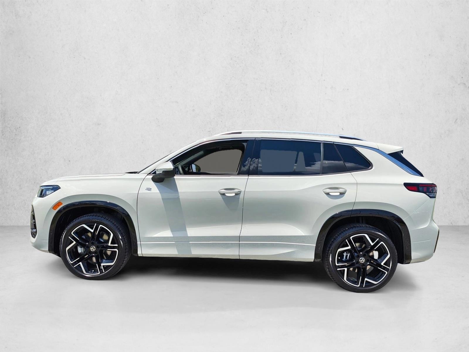 Thumbnail: 2026 Volkswagen Tiguan - 2