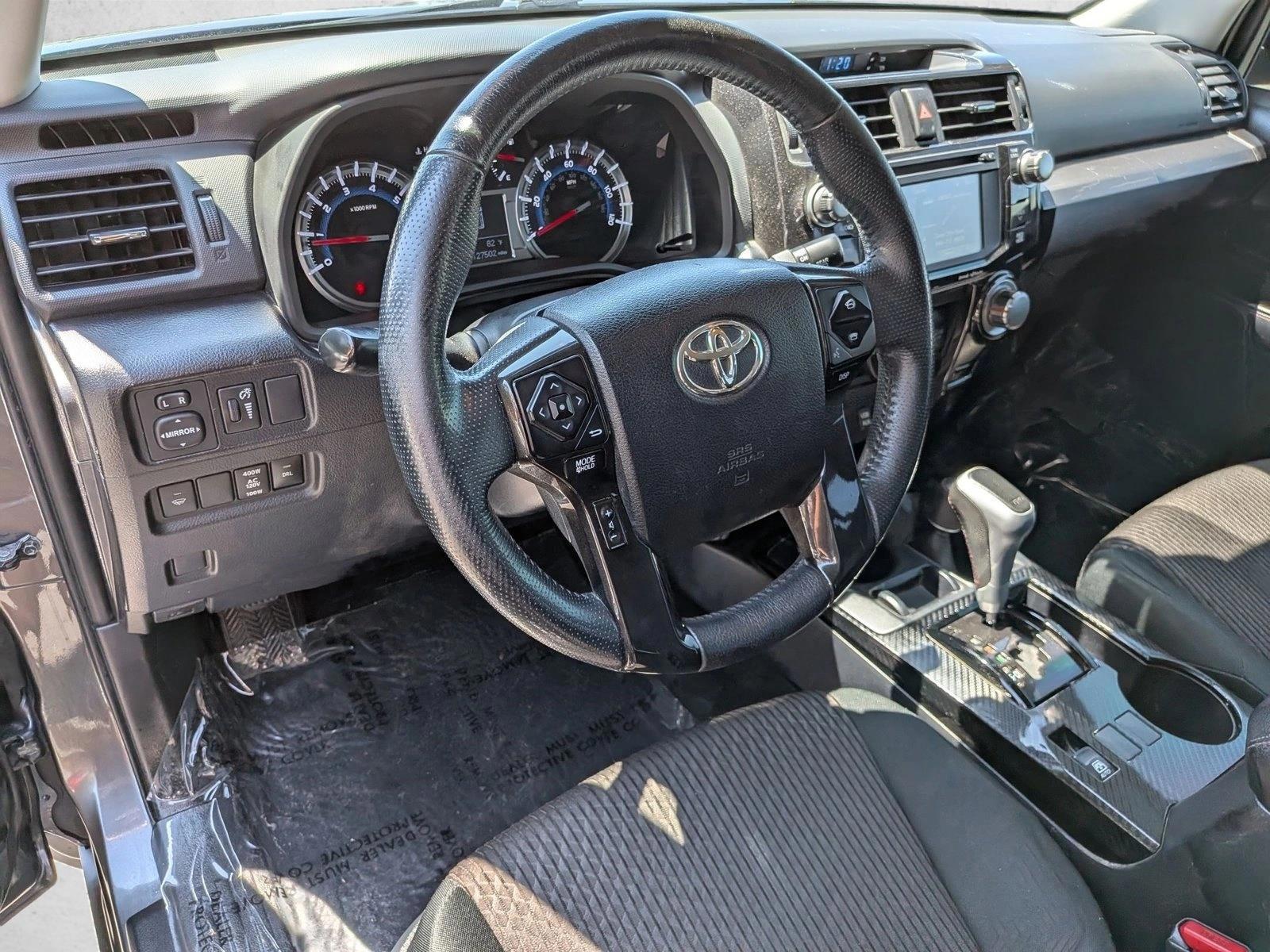 Thumbnail: 2019 Toyota 4Runner - 3