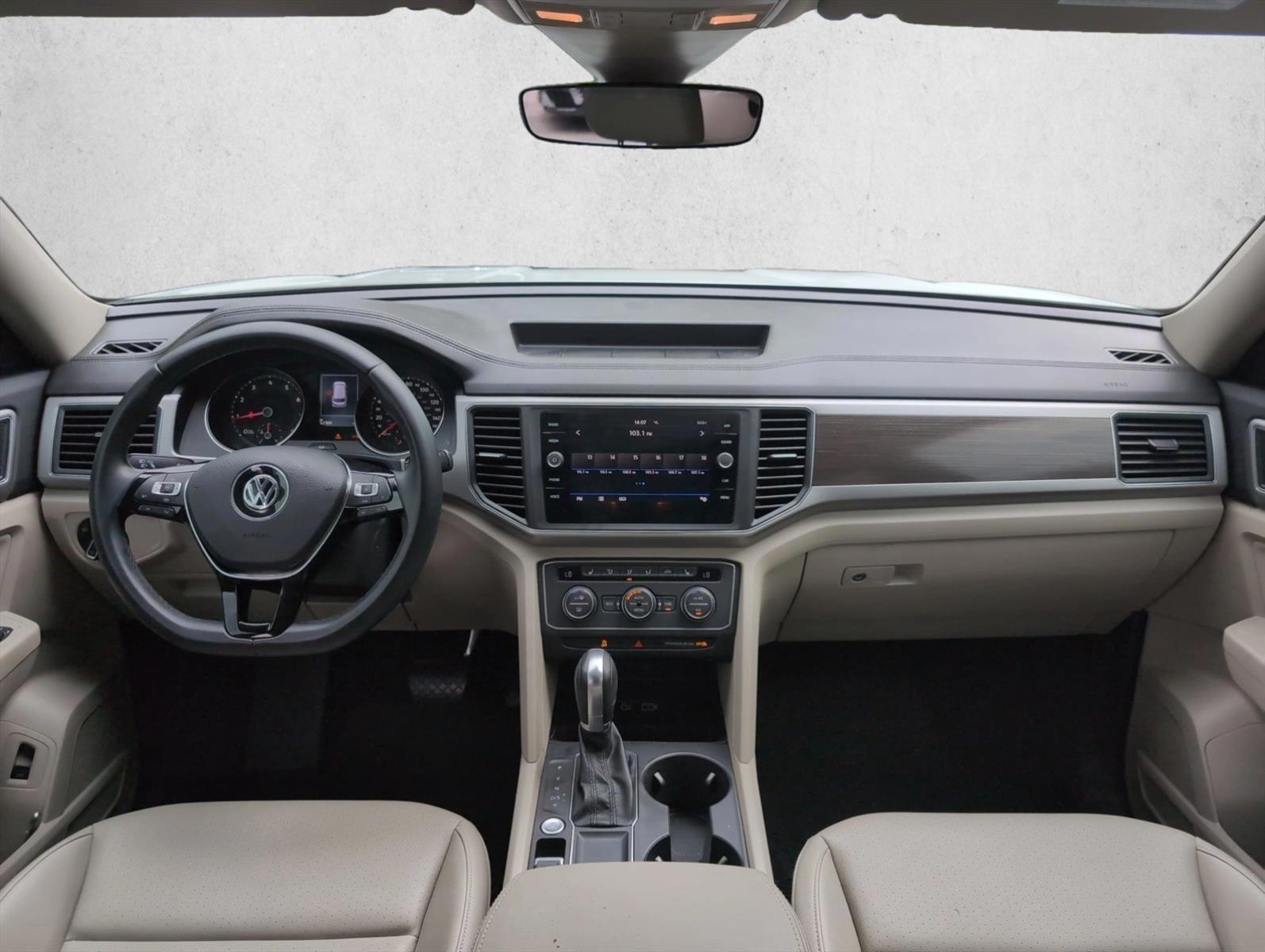 Thumbnail: 2019 Volkswagen Atlas - 3