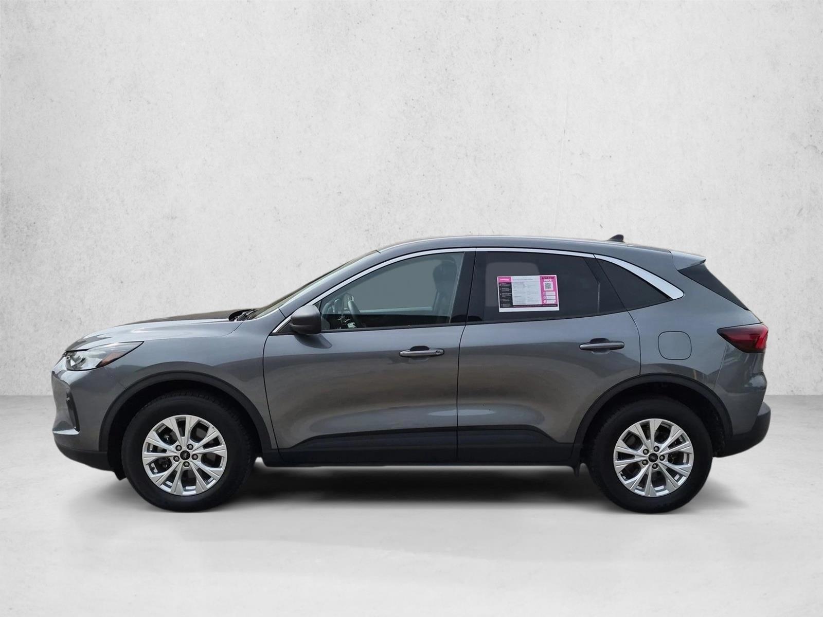 Thumbnail: 2024 Ford Escape - 2