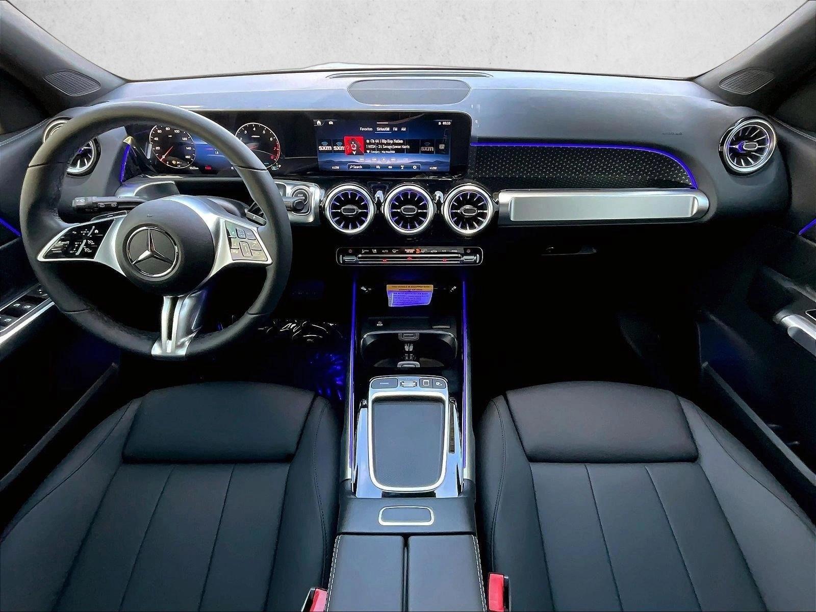 Thumbnail: 2026 Mercedes-Benz GLB - 3