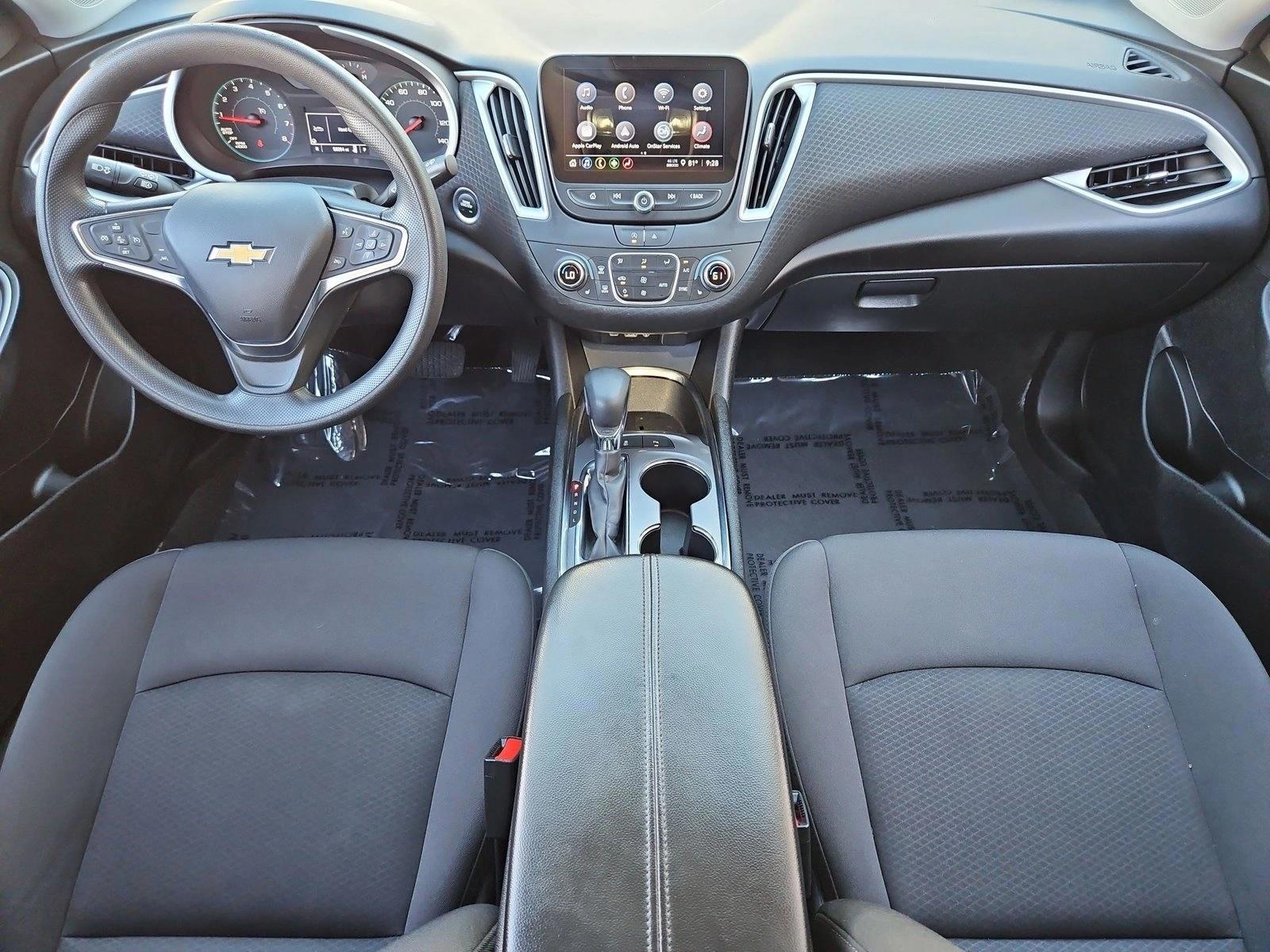 Thumbnail: 2024 Chevrolet Malibu - 4