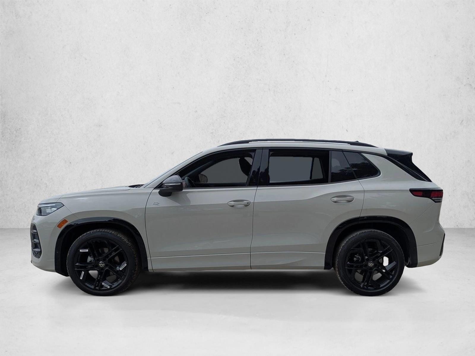 Thumbnail: 2026 Volkswagen Tiguan - 2