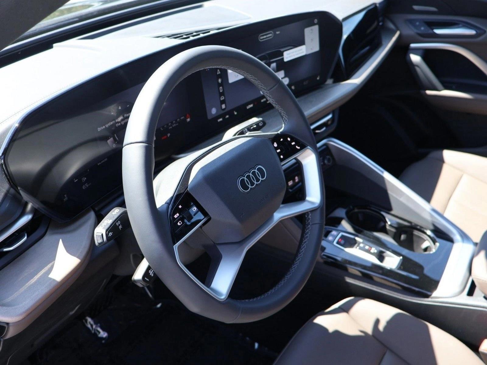 Thumbnail: 2026 Audi Q5 - 3