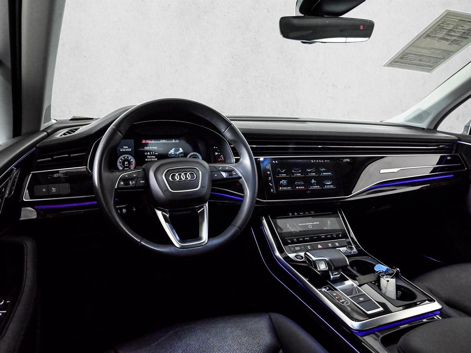 Thumbnail: 2023 Audi Q7 - 3