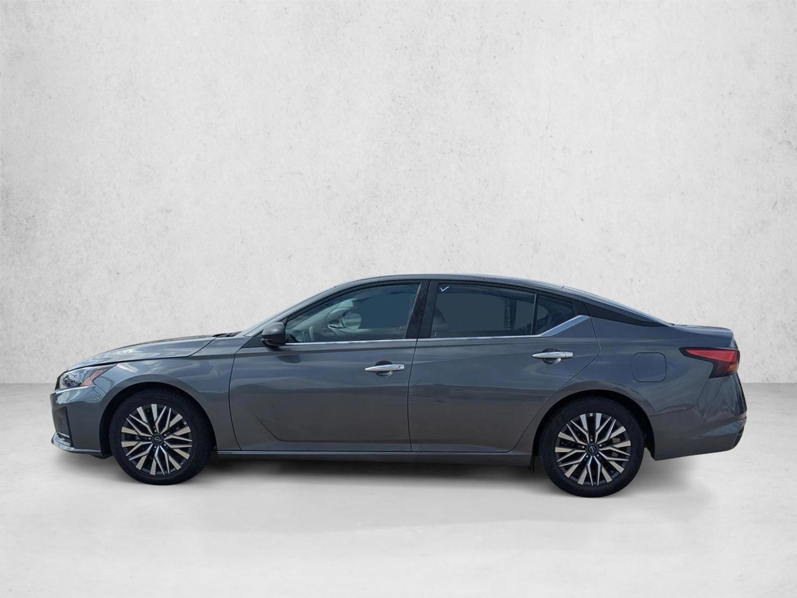 Thumbnail: 2025 Nissan Altima - 2